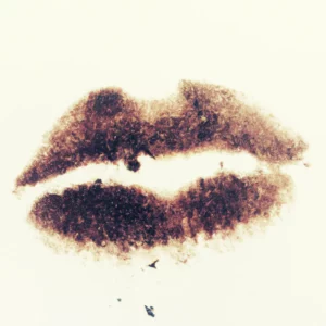 Usne u talogu od kafe u šolji